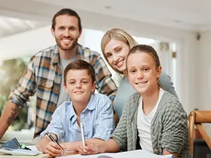 Para Padres de familia Para Padres de familia
